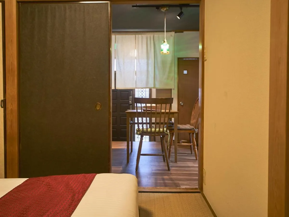 Apartment Kagurazaka Retro Bar & Hotel Tokyo