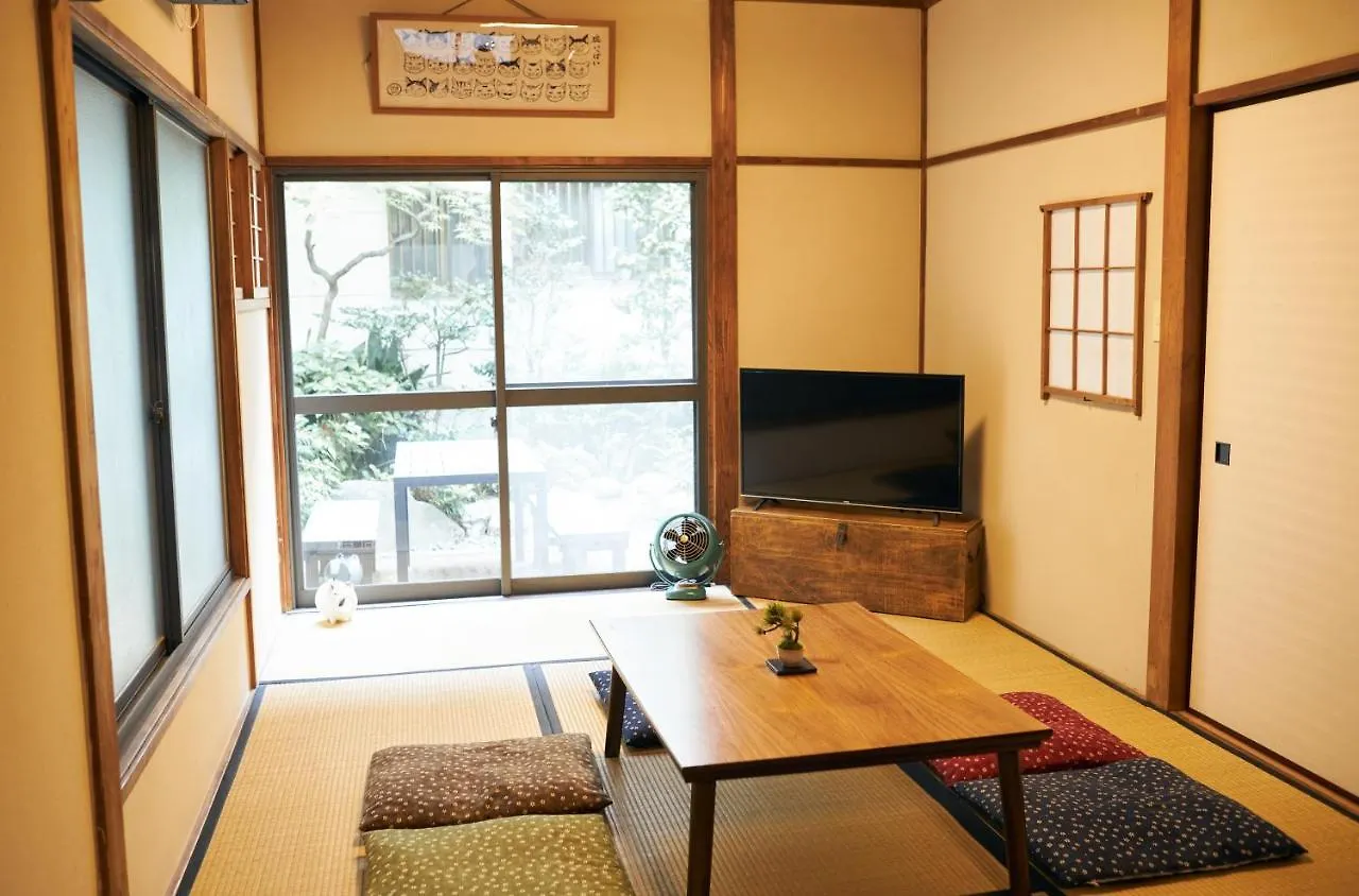 Apartment Kagurazaka Retro Bar & Hotel Tokyo Japan