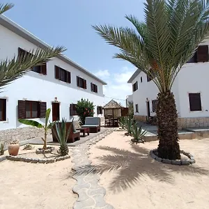 vilas-na-areia-aparthotel.cape-verdehotels.com/