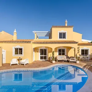 charming-villa-lagos-pool-no-need-for-car.hotelaalgarve.com/